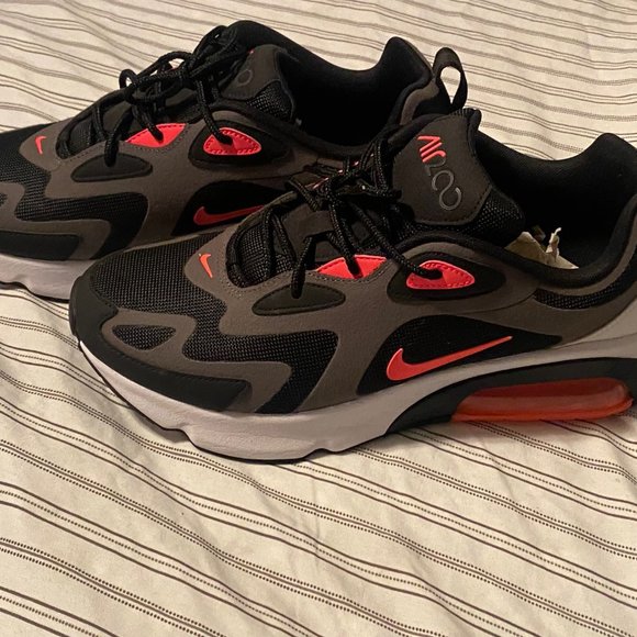Nike Air Max 200 - Picture 1 of 6